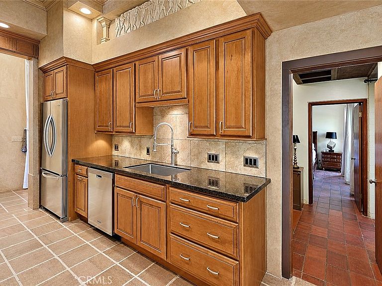 2021 W St photo 52