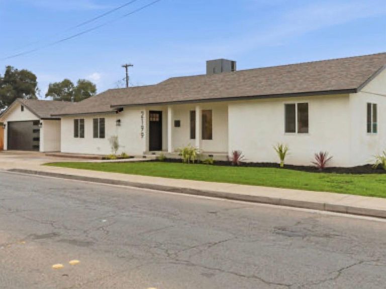 2199 Glen Ave, Merced
