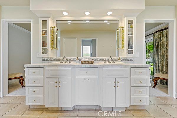 2653 E North Bear Creek Dr photo 19