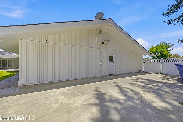 2653 E North Bear Creek Dr photo 42