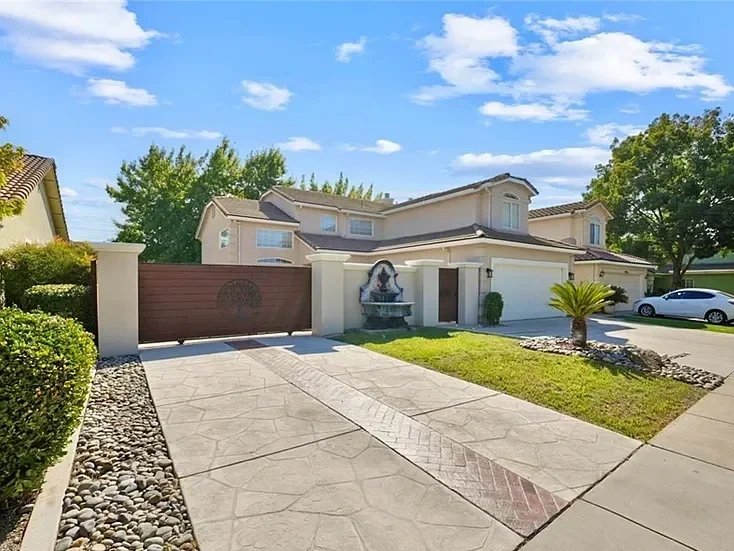 3482 Paseo Verde Ave, Merced