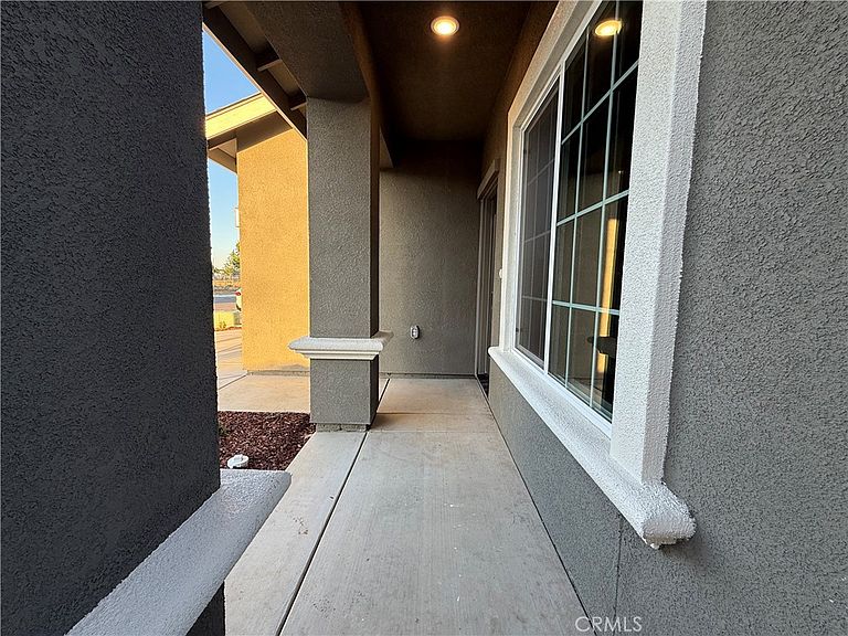 52 Sedona Dr photo 3