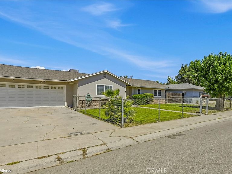 1512 Coolidge Ave photo 3