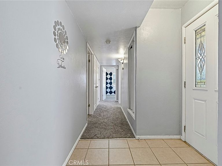 1512 Coolidge Ave photo 4
