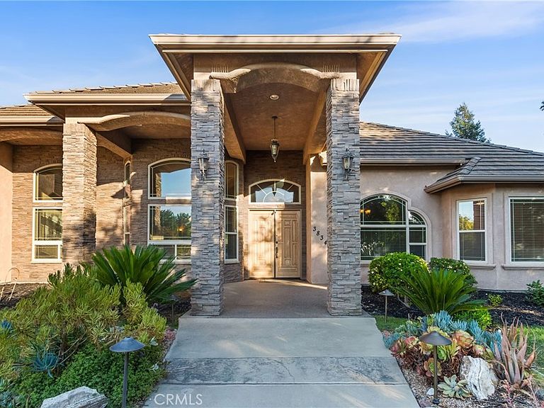 3834 N Golden Bear Dr photo 3