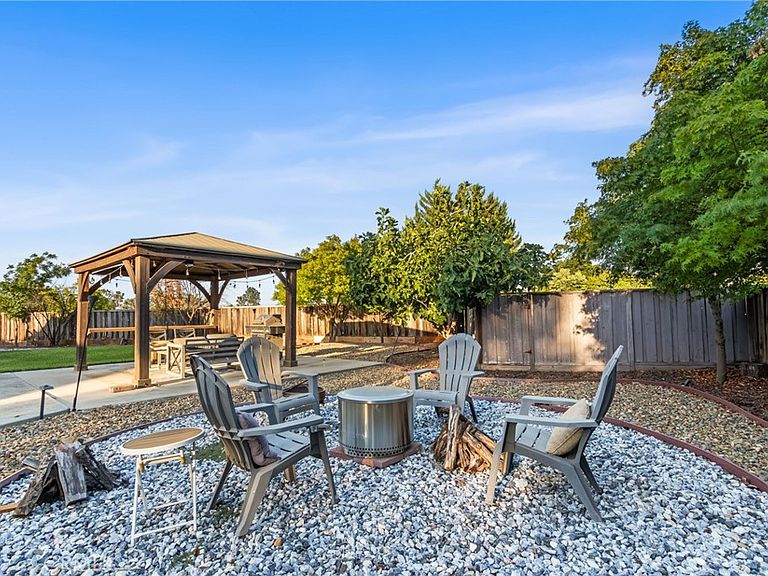 3834 N Golden Bear Dr photo 54