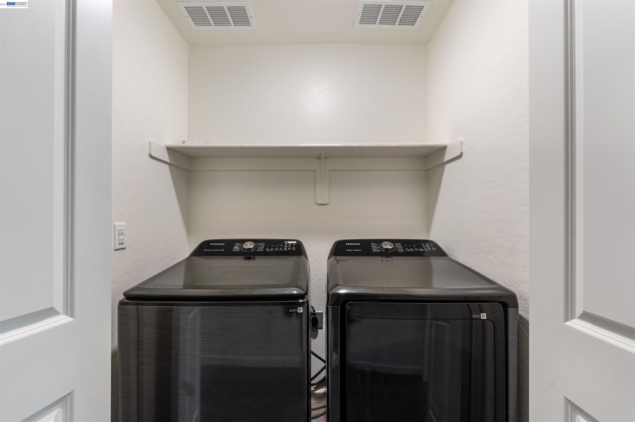 4577 Isabel Ct photo 26