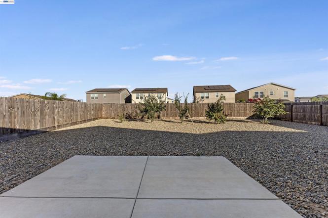 4577 Isabel Ct photo 29